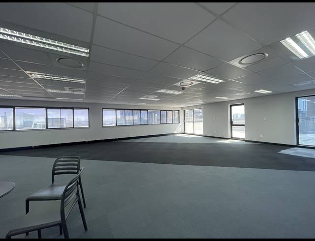238M² OFFICE TO LET IN SANDTON CENTRAL